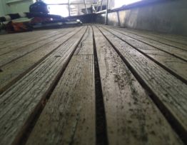 re caulking