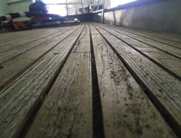 re caulking